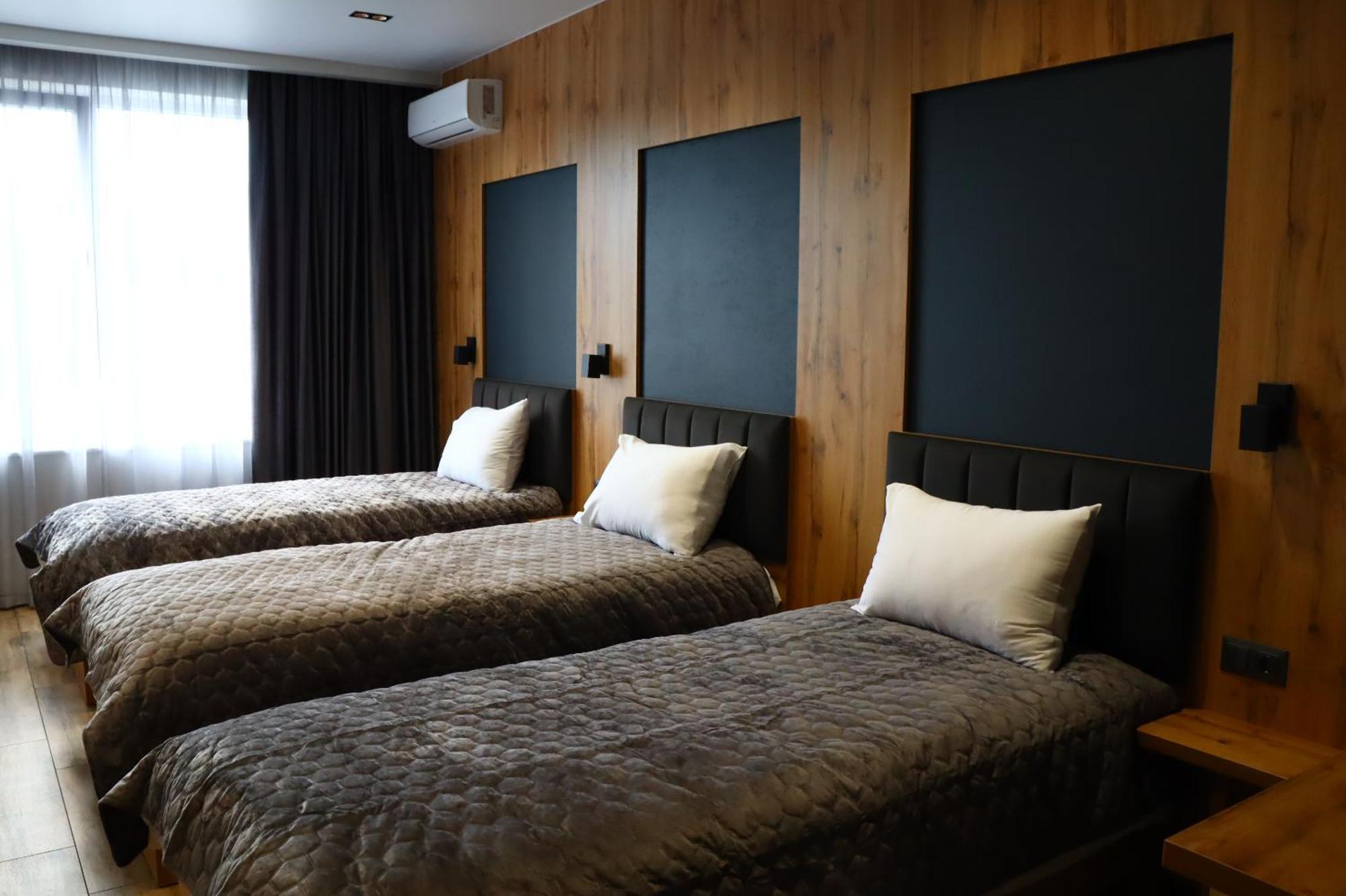 Sobkoff Hotel Khmelʼnytsʼkyy Eksteriør billede